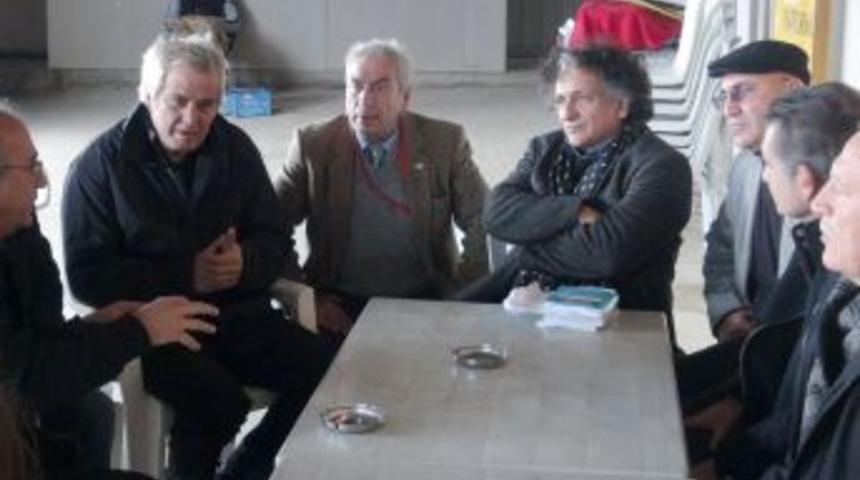 Tarık Akan'dan Ergenekon sanıklarına destek ziyareti