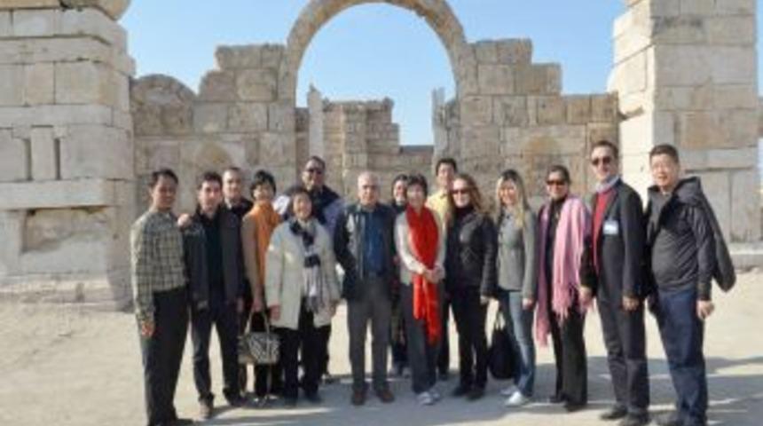 Malezya Turizm Bakanı Ng Yen Yen Laodikya&rsquo;yı gezdi