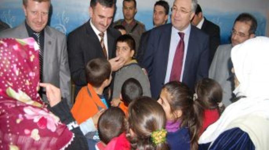 Depremzedeler ev ve iş istiyor