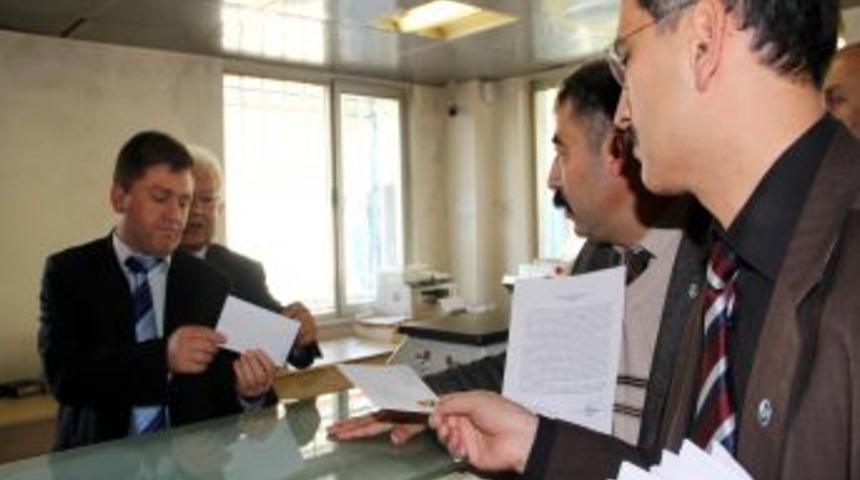 T&uuml;rk Eğitim-Sen &lsquo;eşit işe eşit &uuml;cret&rsquo; d&uuml;zenlenmesi protesto etti