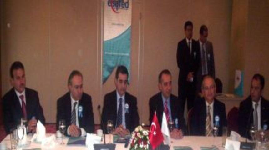 Prof. Dr. Sarsılmaz: Sağlık yardımları yurti&ccedil;i ve yurtdışında devam etmeli