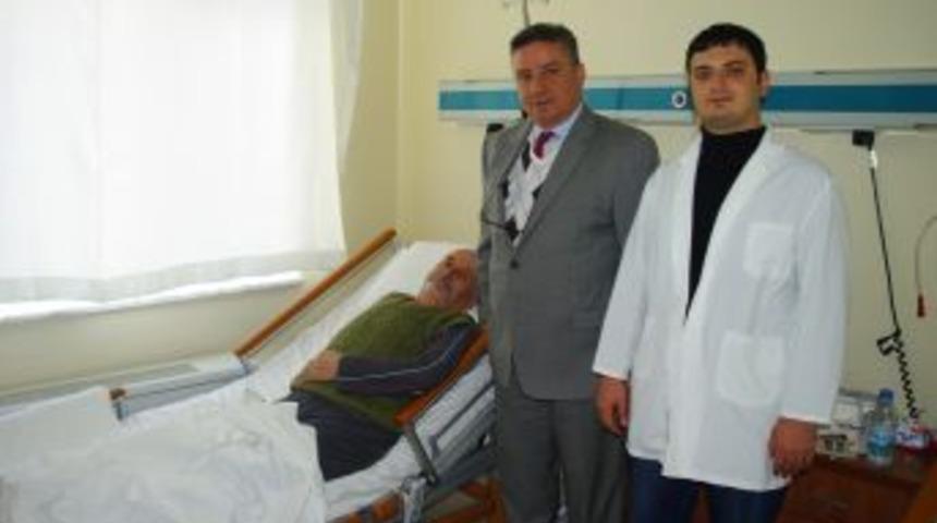 BA&Uuml; Hastanesi'nde ilk defa prostat kanseri ameliyatı yapıldı