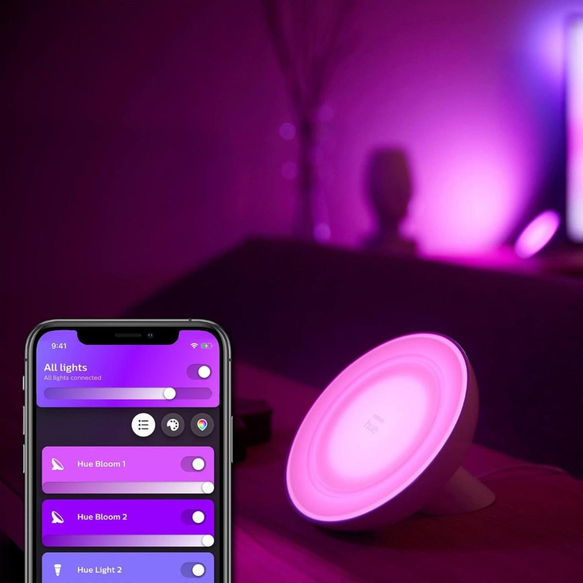 Evinizin havasını değiştirin: Philips Hue Bloom şimdi 1.494 TL indirimli 1