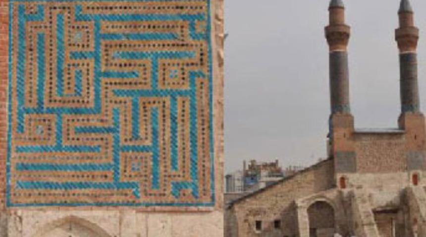 &Ccedil;ifte minareli medresede 740 yıllık sır
