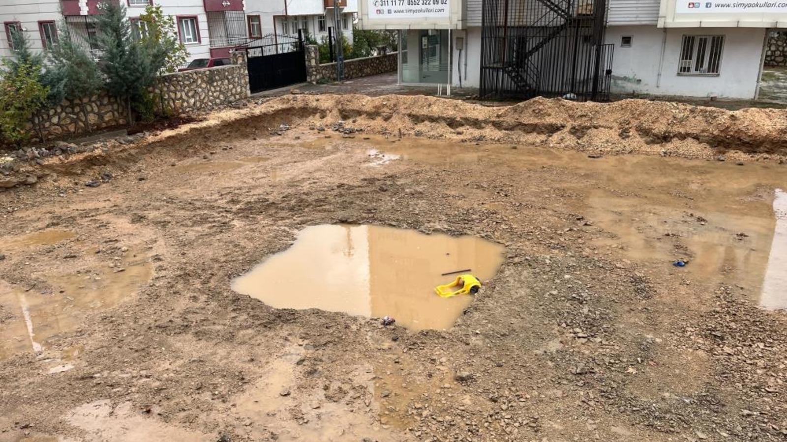 Su dolu asansör çukuruna düşen çocuk hayatını kaybetti
