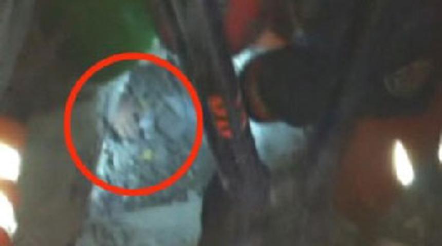 İşadamı enkazdan b&ouml;yle &ccedil;ıkarıldı