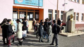 Servis aracı kaza yaptı, 2 öğretmen öldü