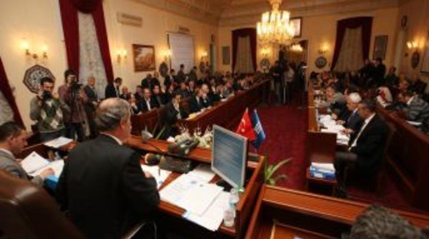 Bursa B&uuml;y&uuml;kşehir Belediyesi'nin yeni yıl b&uuml;t&ccedil;esi 870 milyon lira oldu