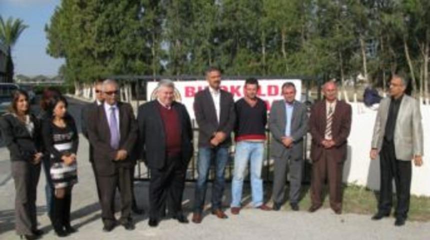 Kıbrıs T&uuml;rk&uuml;'ne ılımlı İslam dayatılıyor