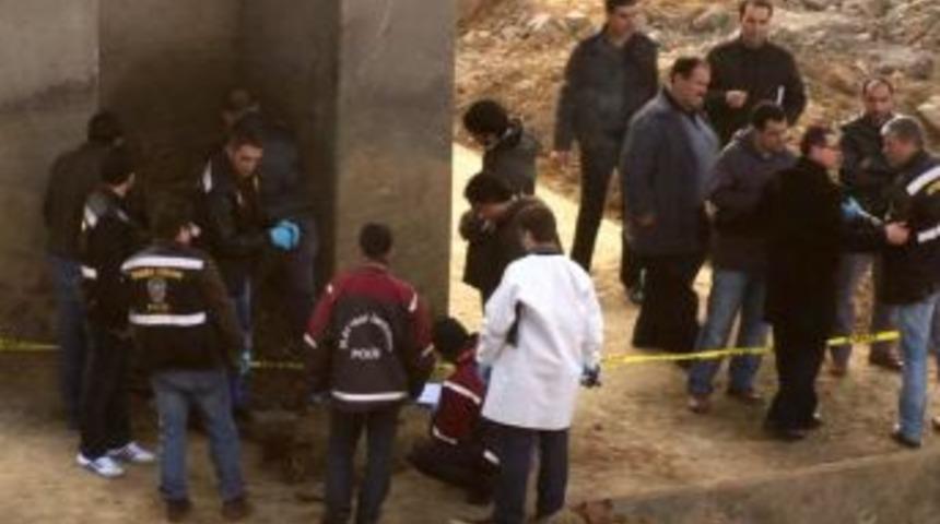 Viyad&uuml;k altında teneke i&ccedil;inde 5 adet el bombası bulundu