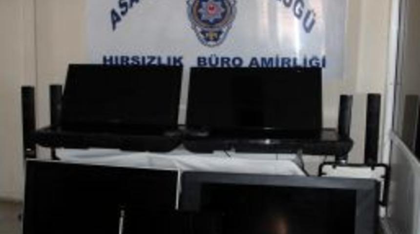 Hırsızları g&uuml;venlik kamerası bile durduramadı