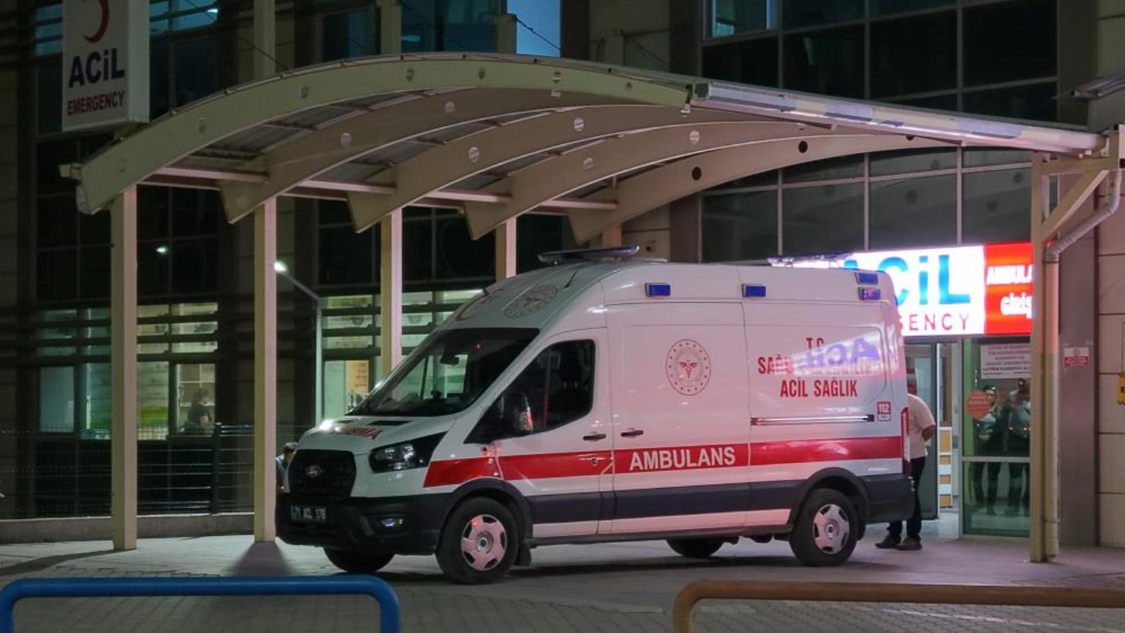 Yemek sofrasında evlat dehşeti: Babasını bıçakla öldürdü