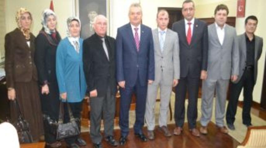 &Ccedil;ESİAD &uuml;yeleri, Polonya ve &Ccedil;ek Cumhuriyeti gezisinden d&ouml;nd&uuml;