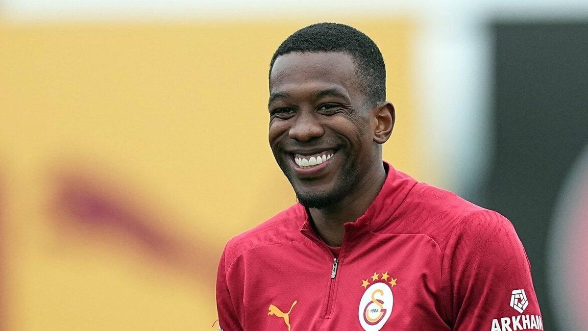 Galatasaray da Carlos Cuesta ger&ccedil;eği ortaya &ccedil;ıktı! 4