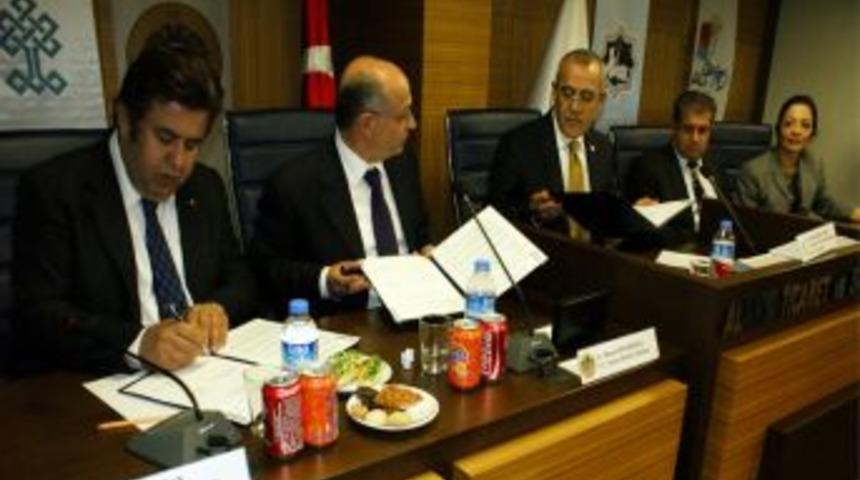 Alanya&rsquo;dan &lsquo;engelsiz turizm&rsquo; atağı