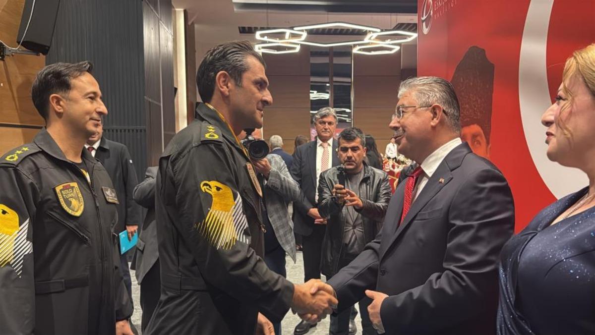 Eskişehir’de Cumhuriyet’in 103. yılı resepsiyonla kutlandı 1