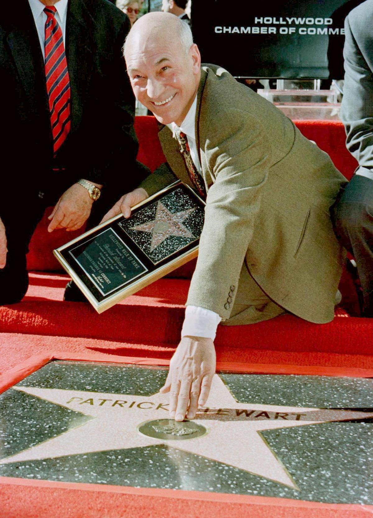 Star Trek ve X-Men ile efsaneleşmişti! Ünlü oyuncu Patrick Stewart hayatını kaybetti 3