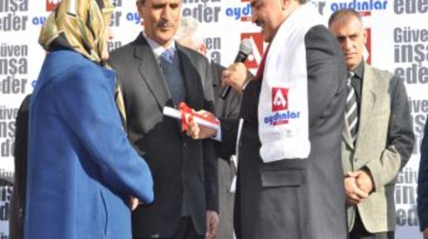 Orman ve Şu İşleri Bakanı Eroğlu: Van&rsquo;daki depremin altında kalmayacağız