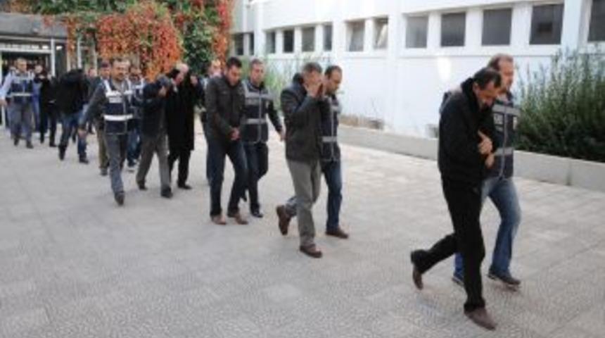 Kredi kartı &ccedil;etesi, Interpol tarafından aranan hackerle işbirliği yapmış