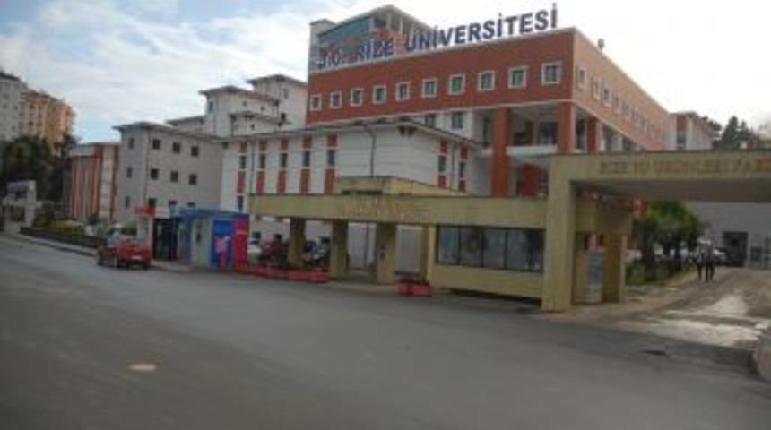 R&Uuml; Rekt&ouml;r&uuml; Prof Dr. Yılmaz: CHP de bizim fikrimize saygı duymalı