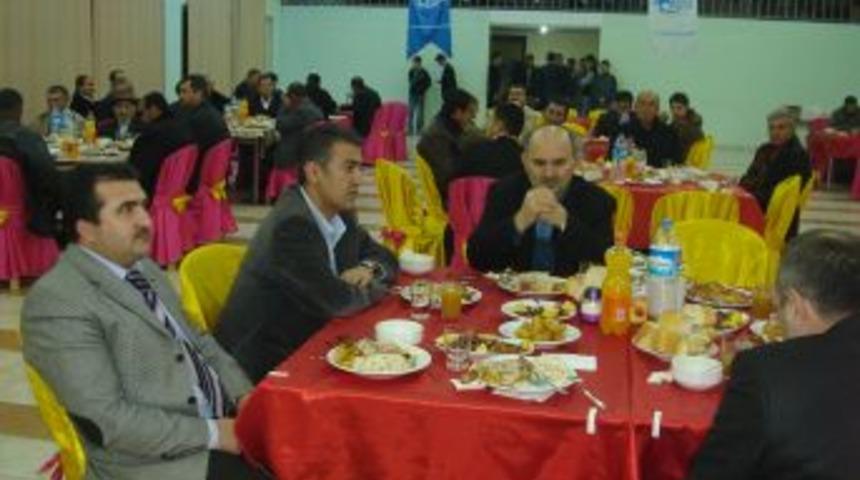 T&uuml;rkoğlu&rsquo;nda birlik beraberlik yemeği