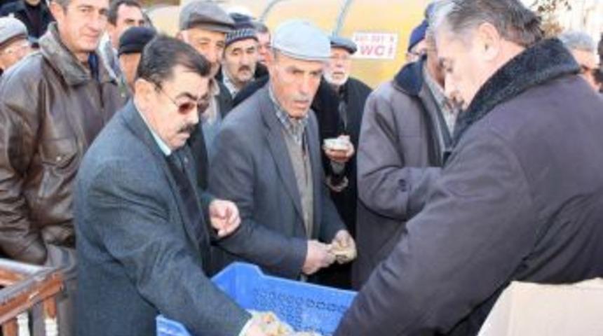 &Ccedil;ift&ccedil;i, yağmur duasına &ccedil;ıktı