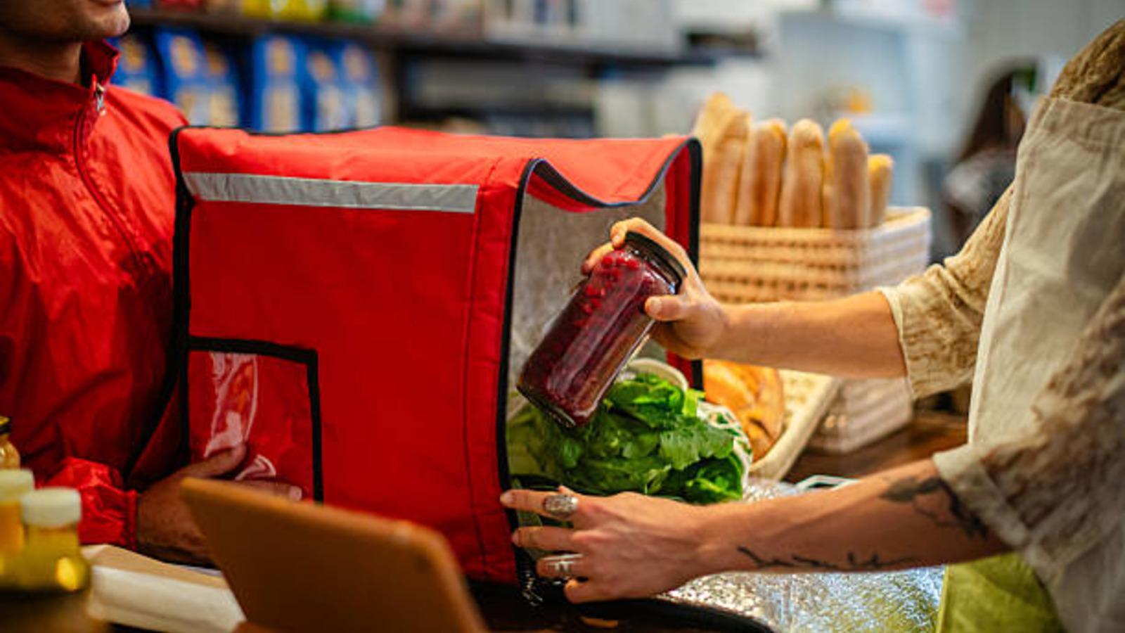 DoorDash, Instacart'ı 17 milyar dolara satın alıyor