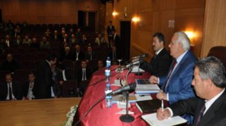 Siirt Valisi &Ccedil;olak: Bu sene 787 projeye 419 milyon lira harcadık