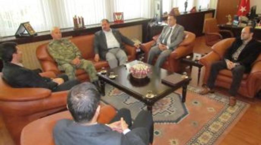 İşadamlarından 5. Kolordu Komutanı'na nezaket ziyareti