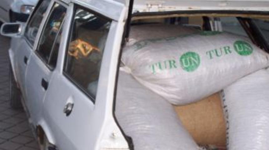 Depodan fındık &ccedil;alan 2 kişiden biri yakalandı