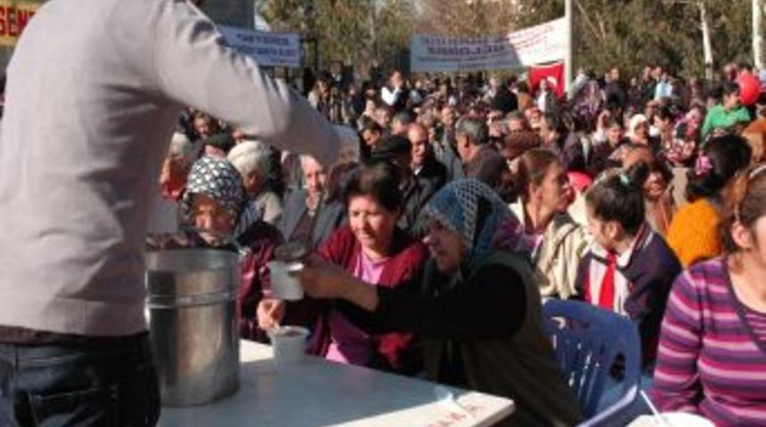 Kadirli'de aşure etkinliği yoğun ilgi g&ouml;rd&uuml;