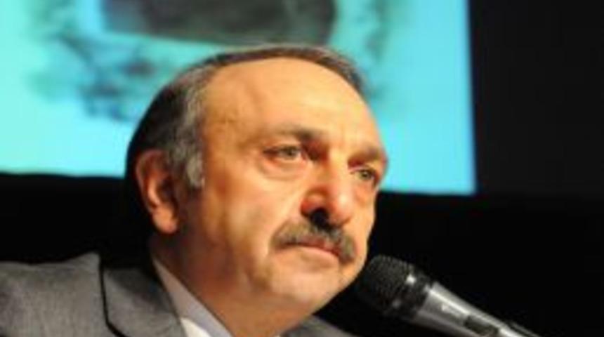 Sıhhat M&uuml;d&uuml;r&uuml; Doktor Şerif Soylu Erzurum&rsquo;da anıldı