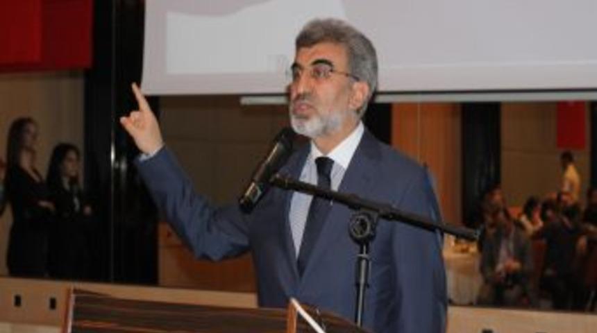 Bakan Yıldız: Enerji devrinde İstanbul doğalgazsız kalmayacak