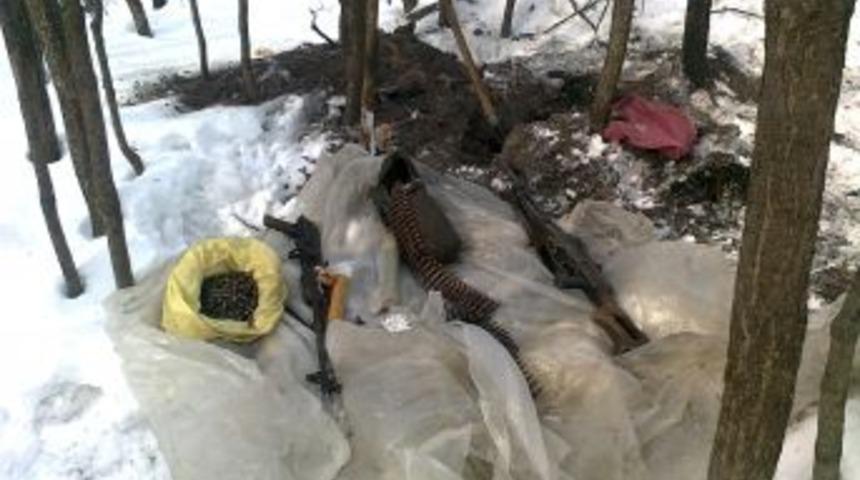 Bing&ouml;l'de PKK'nın sığınağı imha edildi