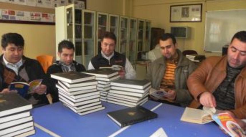 Bu okulda servis şof&ouml;rleri de okuyor