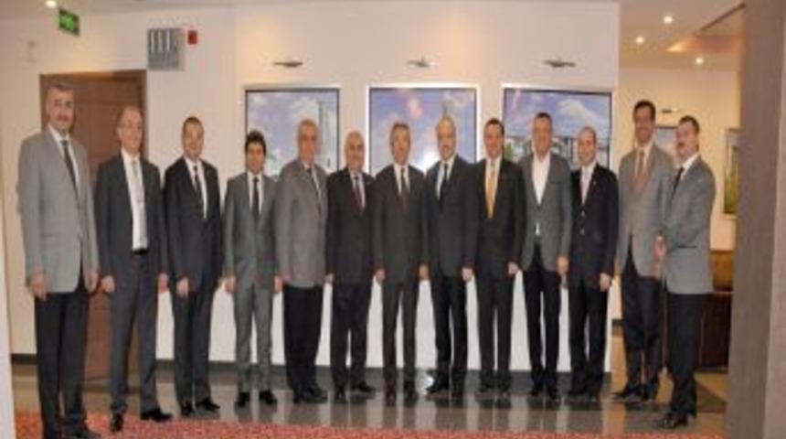 BALKANSİAD y&ouml;netimi, BUGİAD'ı ziyaret etti