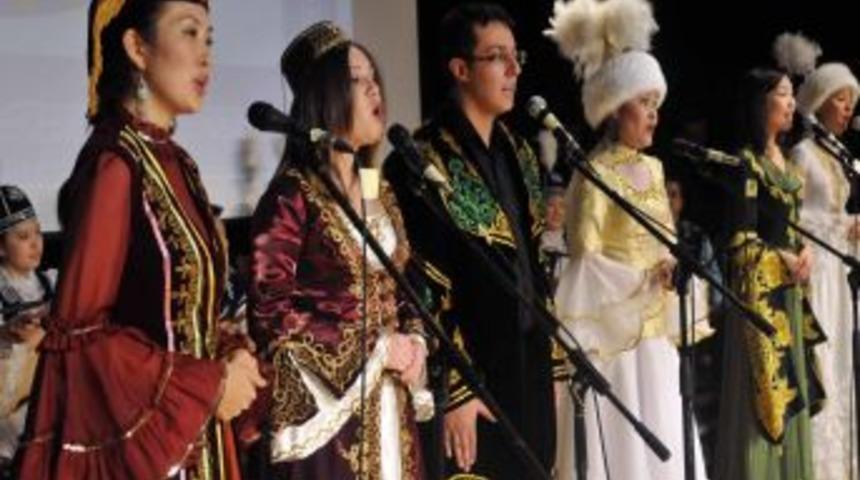 Kazakistan'ın 20. yaşına konserli kutlama