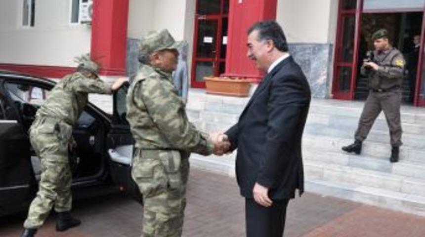 Jandarma Genel Komutanı Kalyoncu, Aydın Valisi Al&rsquo;ı ziyaret etti
