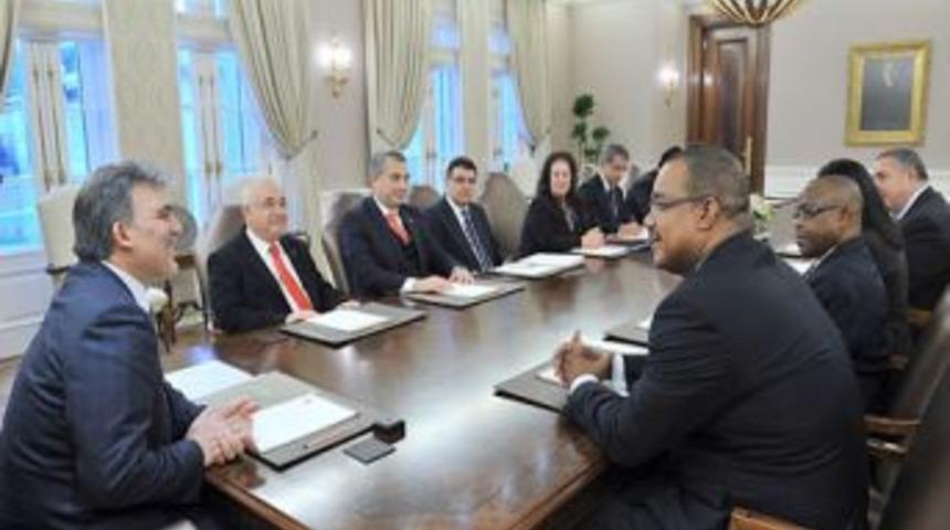 G&uuml;l, Seyşeller Ulusal Meclis Başkanı'nı kabul etti