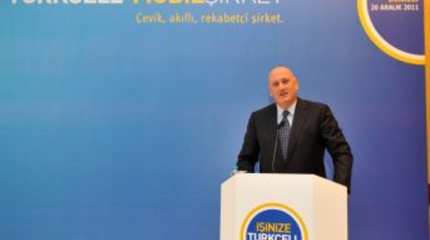 'Ayakkabısı olmayanın elinde telefonu var, gelecekte inovasyon cepte olacak'