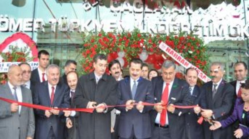 Bakan Çelik: Çağlayan okulları çağlayarak akıyor