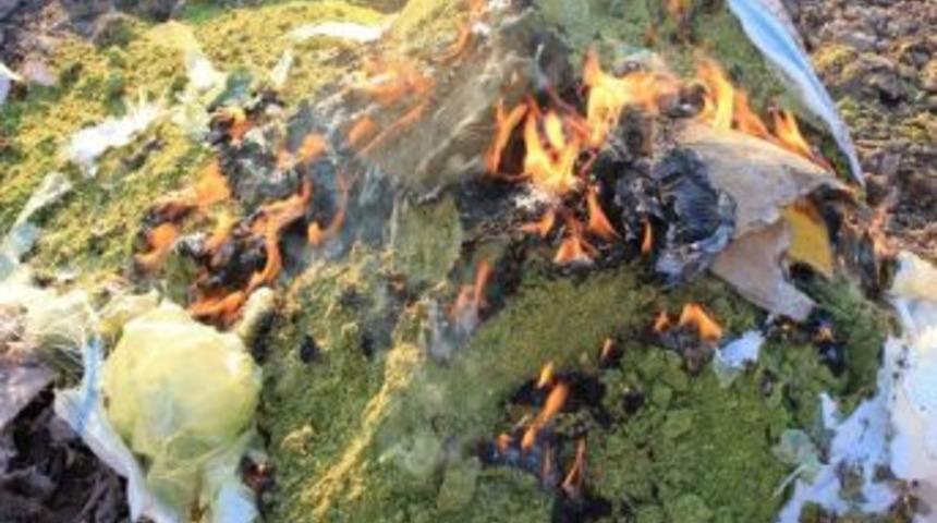 Osmaniye'de 1 ton taklit edilmiş yer fıstığı ele ge&ccedil;irildi