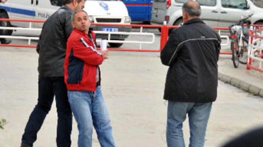 Savcının boğazına bı&ccedil;ak dayadı