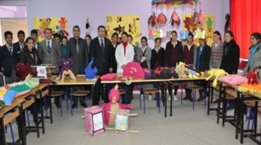 Muş&rsquo;ta &ouml;ğrenciler de eğiteme katkı sağlıyor