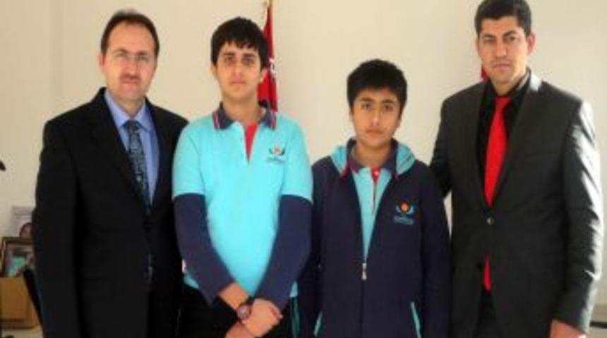 Yıldırımhanlı &ouml;ğrenci Amerika&rsquo;da ki olimpiyatta altın madalya kazandı