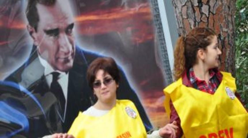 KESK&rsquo;e bağlı sendikaların Fethiye&rsquo;deki eylemi sorunsuz bitti