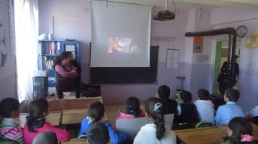 Kayadüzü öğrencilerine sinema saati