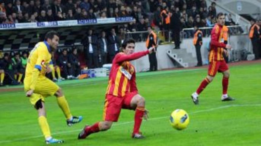Kayserispor &ccedil;alıştırıcı Şota: Devre arasına g&uuml;zel bir galibiyetle girdik