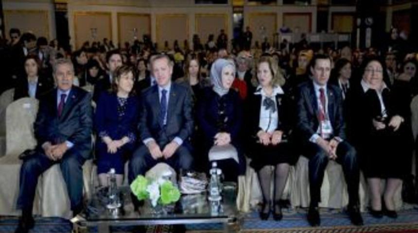 Başbakan, Arap kadınlarını 'Ehlem ve Sehlem' diye selamladı