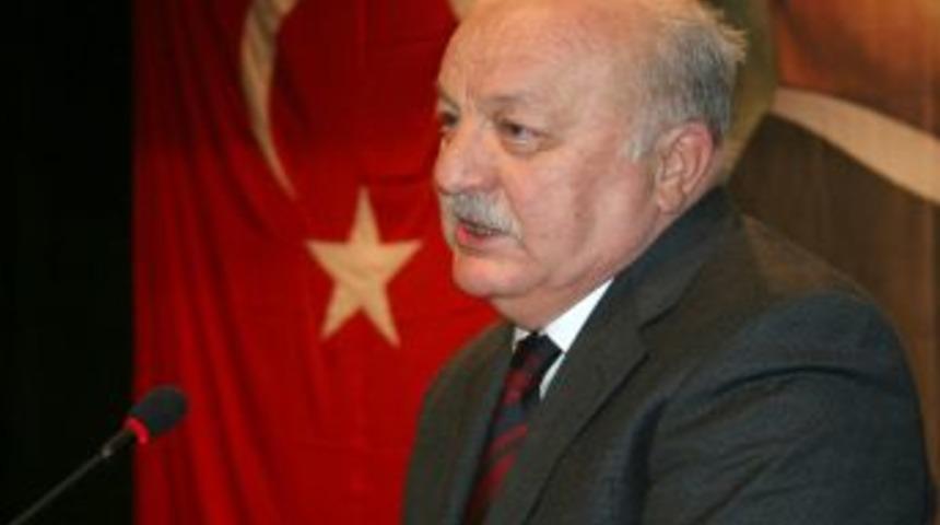 Trabzonspor Başkanı Şener: Bu s&uuml;re&ccedil;ten alnımızın akıyla &ccedil;ıkacağız